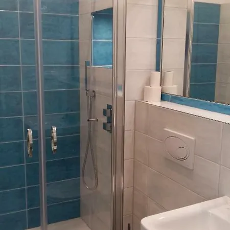 Gaestehaus Twee Linden Росток