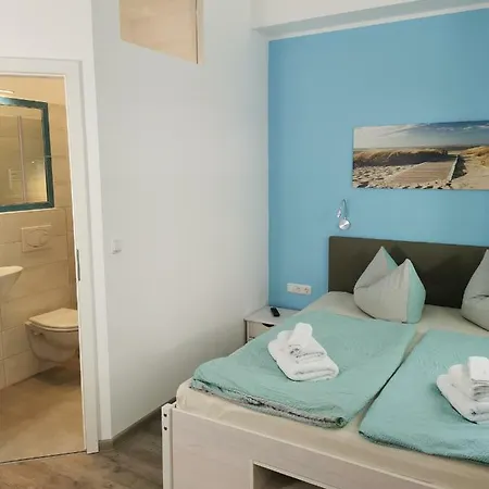 Гостевой дом Gaestehaus Twee Linden 3*